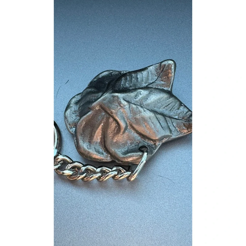 Pewter Tone Rose Flower Keychain‎ Silver Tone Metal Floral Charm Key Ring